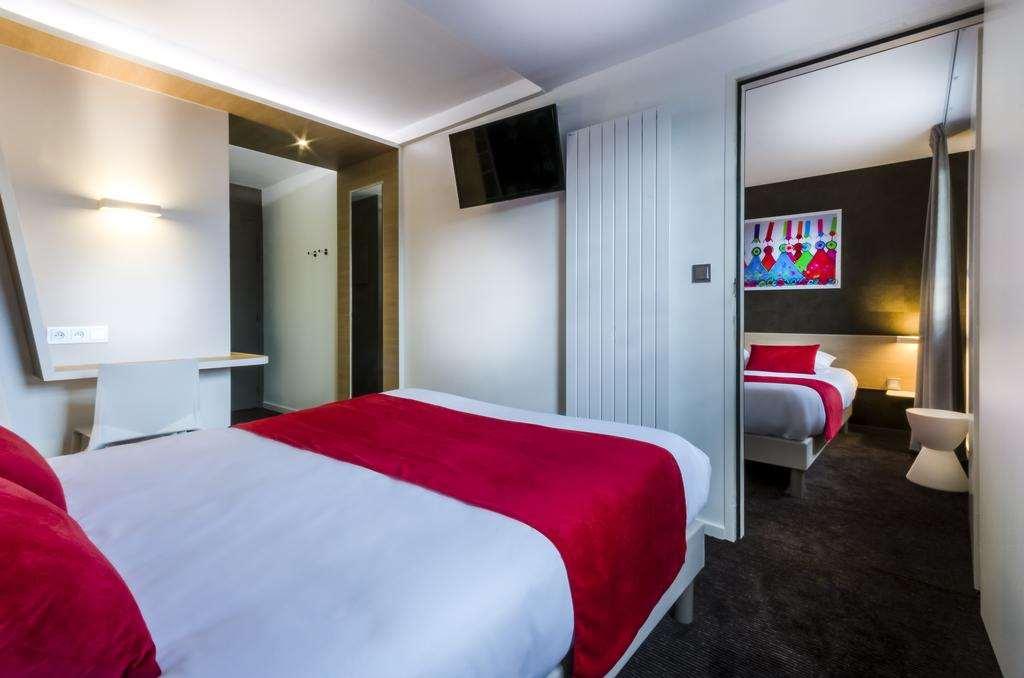 Brit Hotel Quimper Nord Ergué-Gabéric 객실 사진