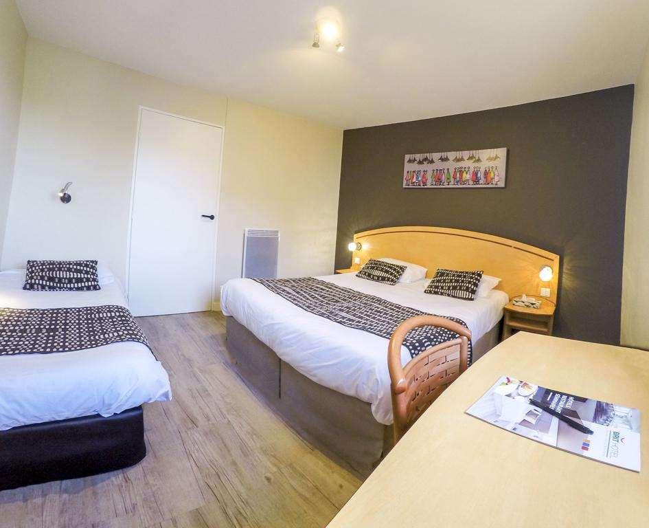Brit Hotel Quimper Nord Ergué-Gabéric 객실 사진